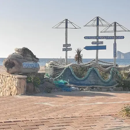 Spiaggia Di Mezzo * 贡内萨