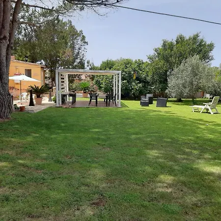 Spiaggia Di Mezzo *